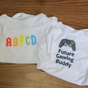 Set of 2 Baby Custom Snappies Onesie Bodysuit 18m